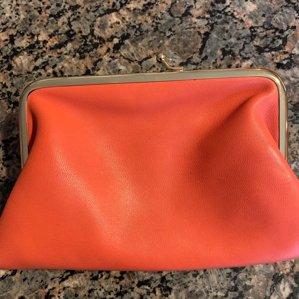 2 sided change or cosmetic pouch